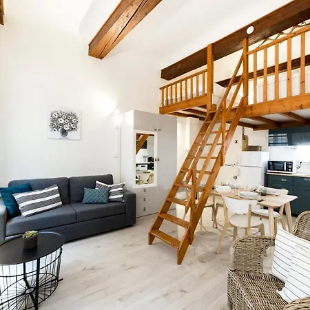 In | Cosy Avec Mezzanine Centre Lyon